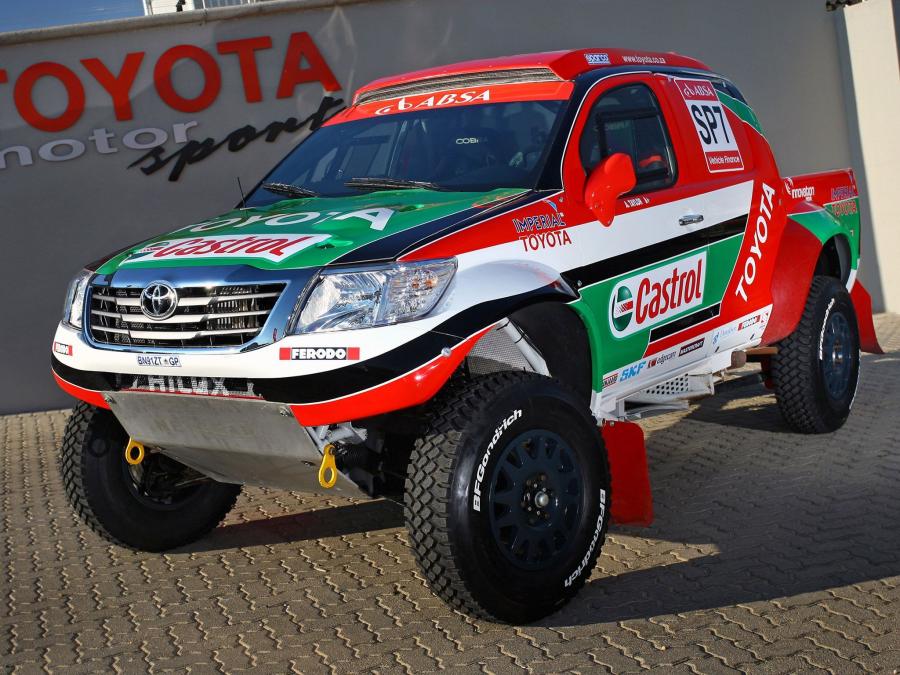  Toyota Hilux Rally Car 2012 года  (фото 3 из 8)
